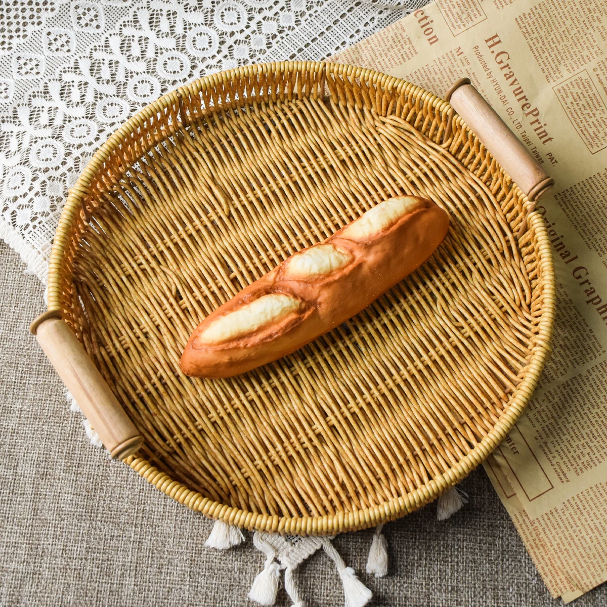 1 pièce Modèle alimentaire réaliste de pain de mie, pain au levain et pâtisserie, jouet rebondissant