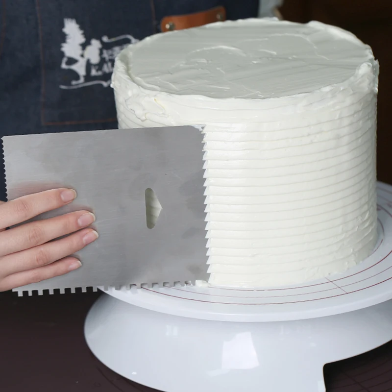 Grattoir à Fondant à bord lisse en acier inoxydable