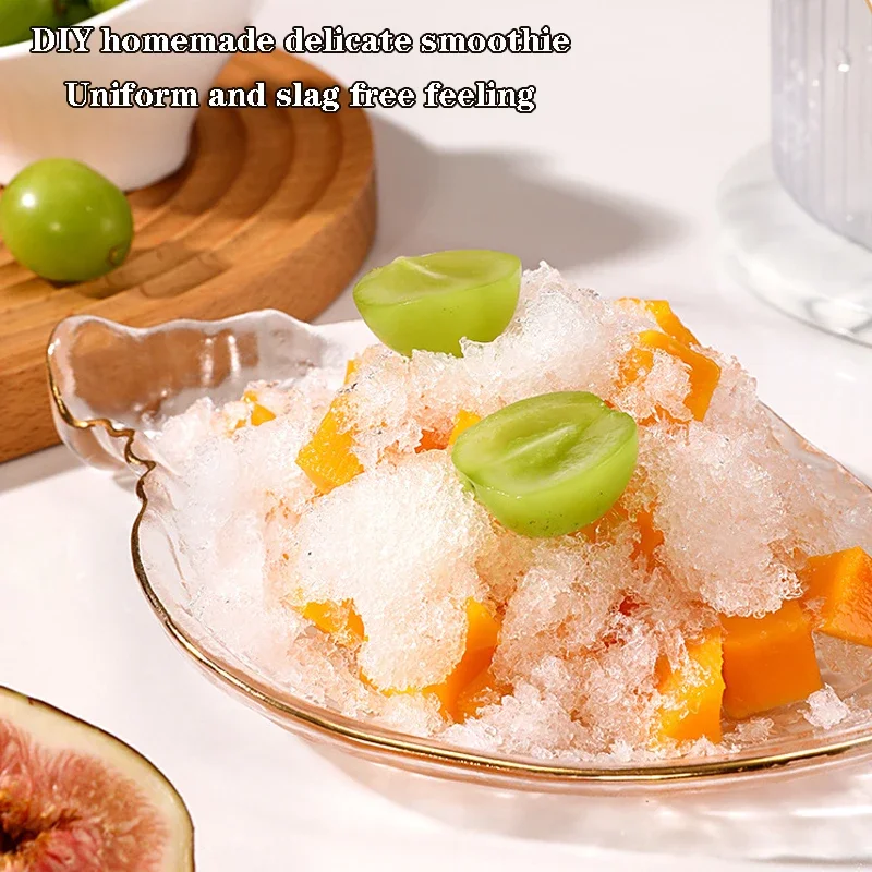 Petite machine à glace pilée manuelle