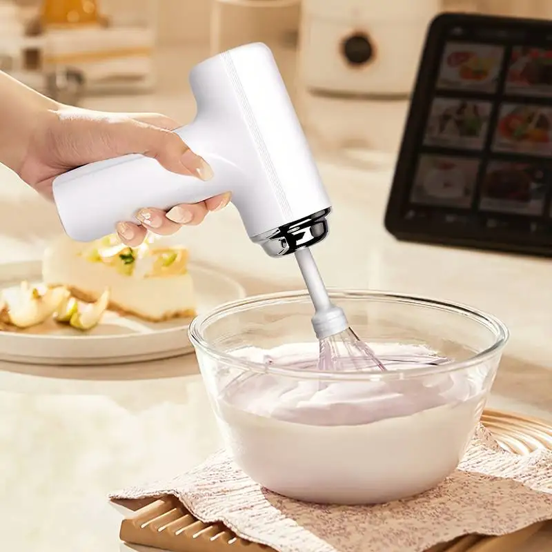 Batteur à œufs électrique