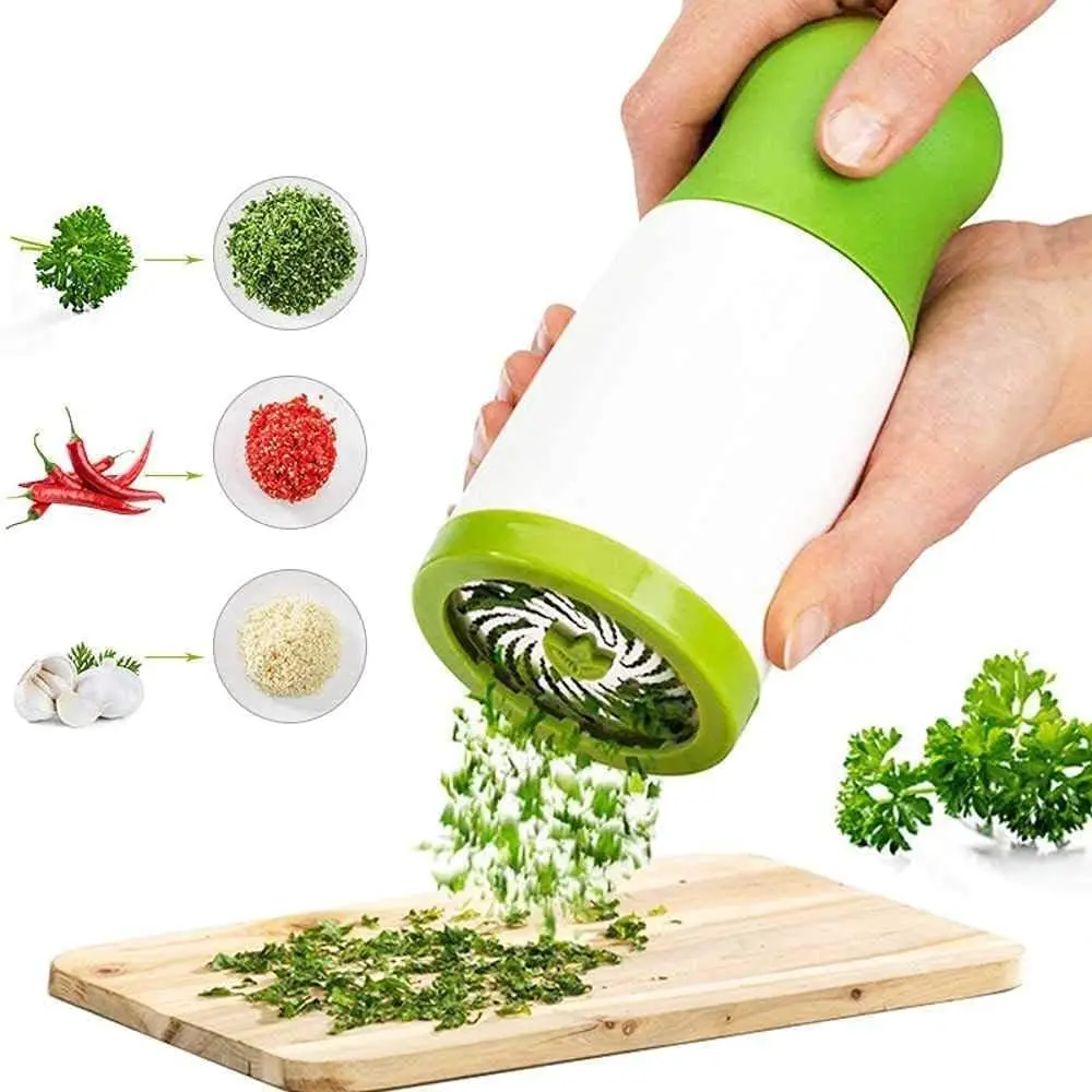 Broyeur à herbes multifonctionnel