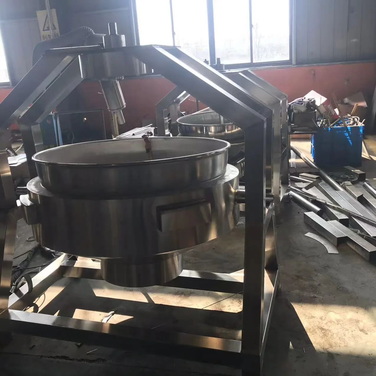 Mélangeur planétaire automatique robuste pour sauces et pâte