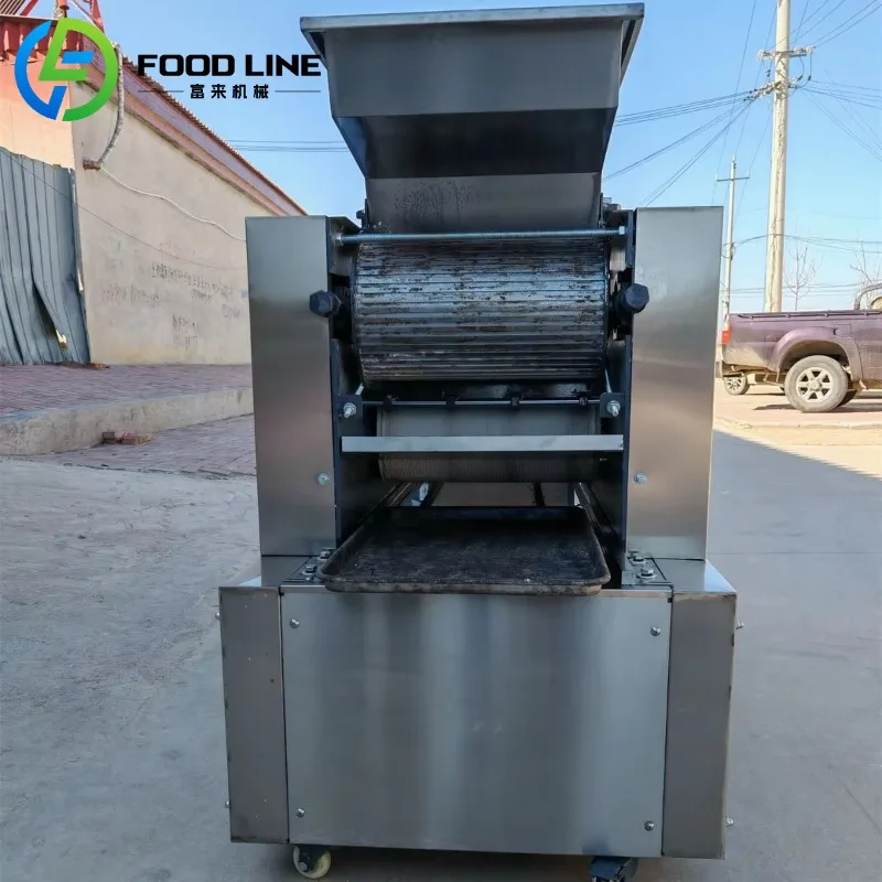 Machine de formage de pâtisserie multifonctionnelle automatique commerciale personnalisée