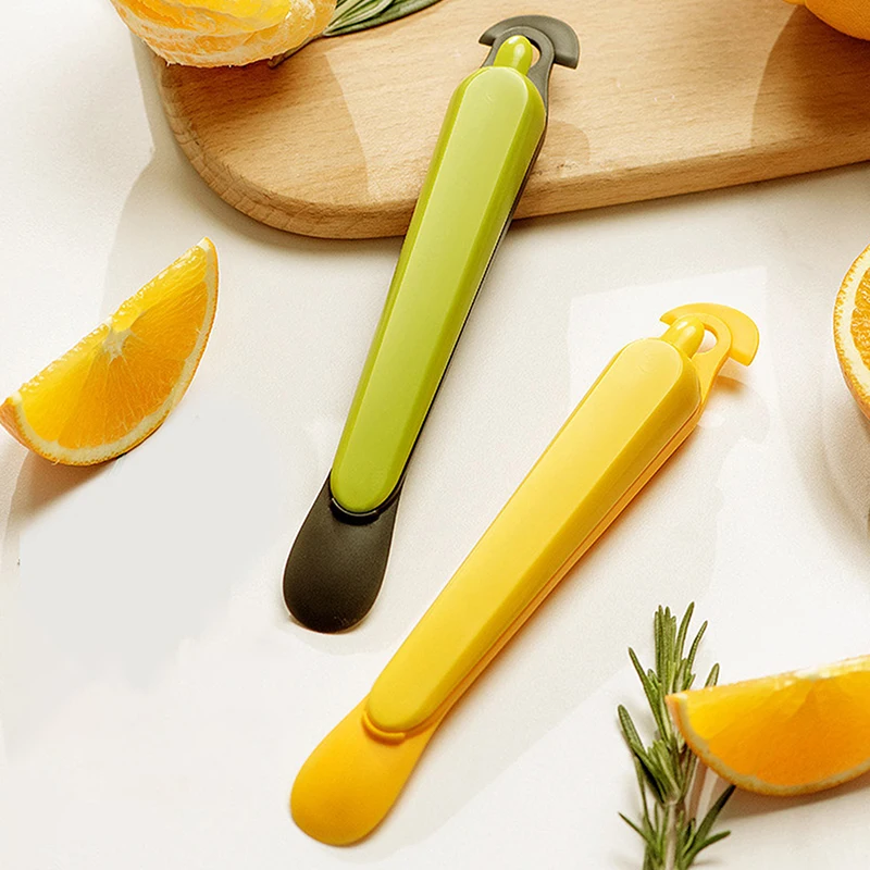 Outil de préparation de fruits tout-en-un conçu pour les citrons