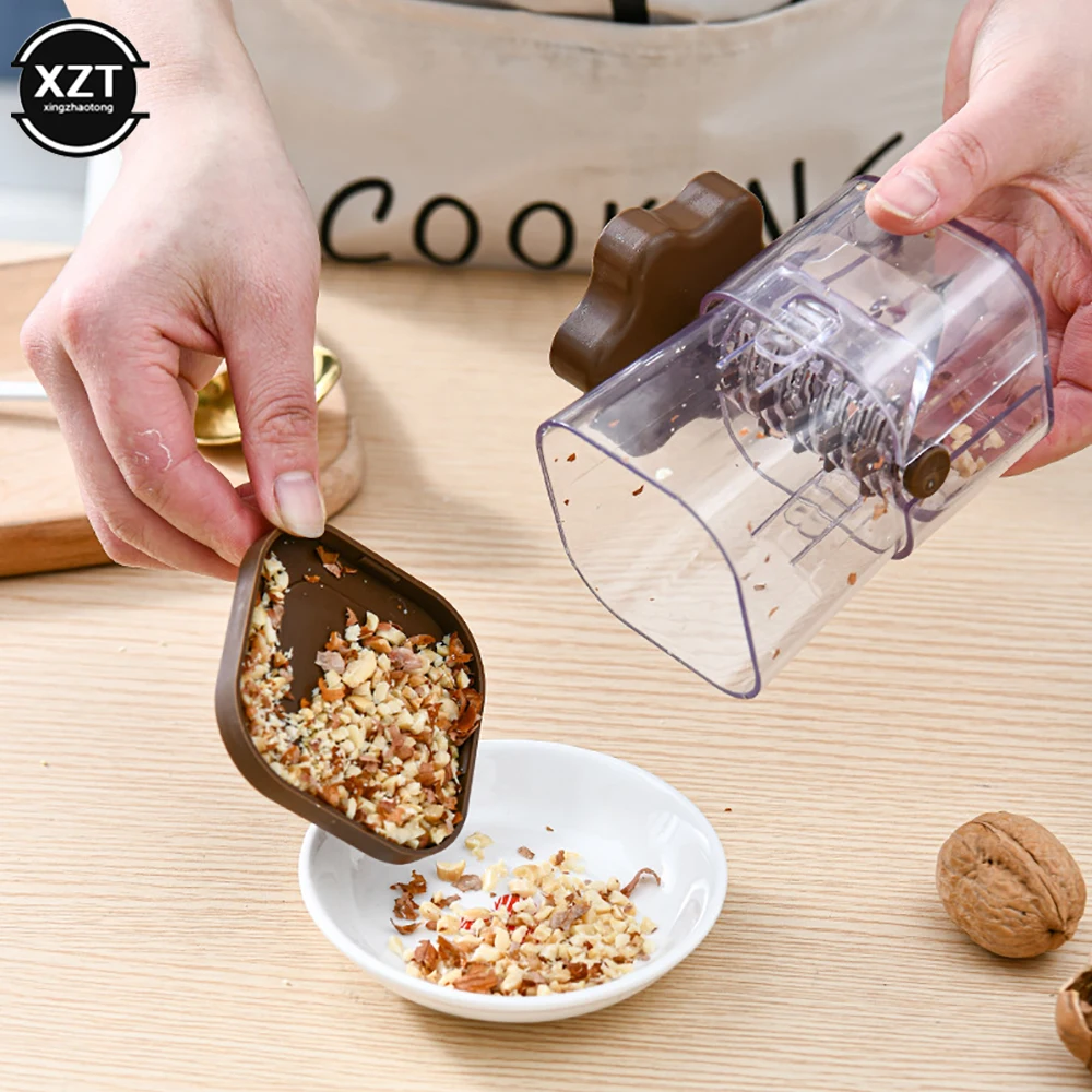 Broyeur de noix manuel