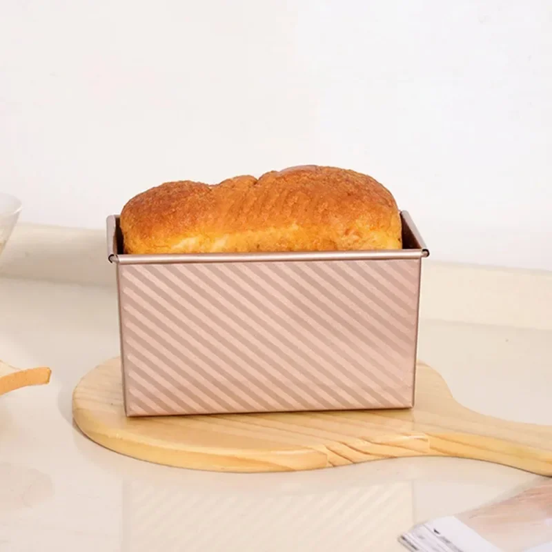 Boîte de cuisson de pain grillé avec couvercle