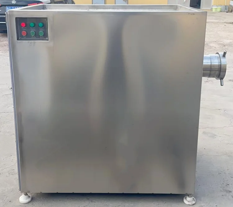 Machine à hacher la viande industrielle robuste et personnalisée