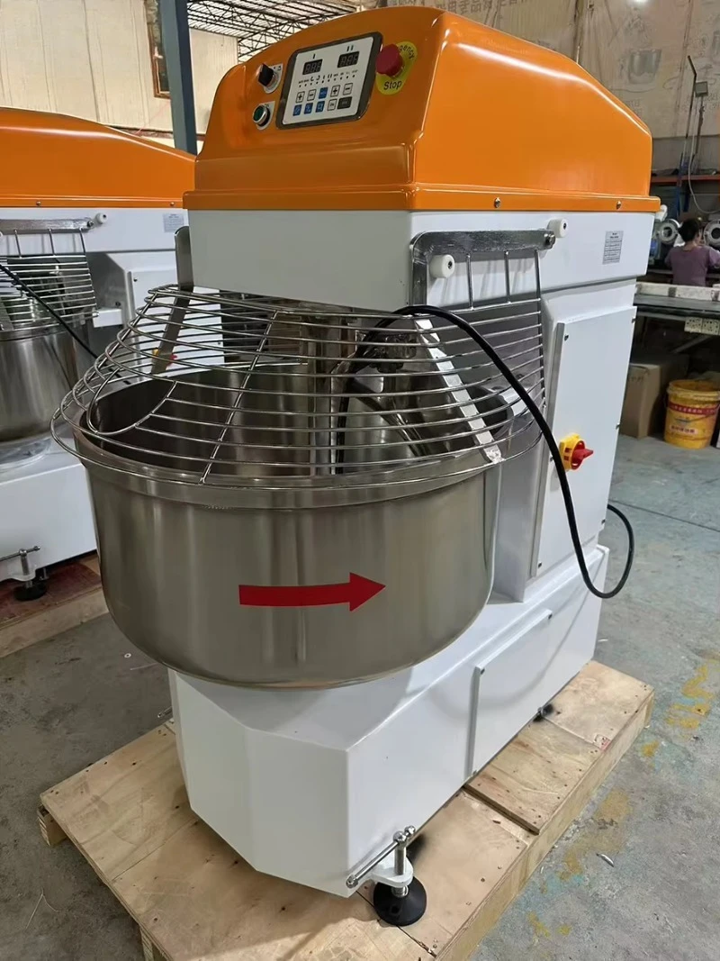 Pétrin à spirale industriel 80 130 200 260L avec panneau numérique pour pain