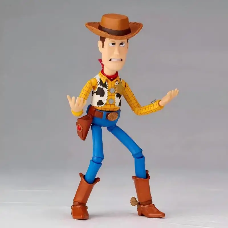 En stock : Figurine d'action Kaiyodo Revoltech Toy Story Woody Ver 2.0, modèle de collection pour adultes et fans, à exposition.