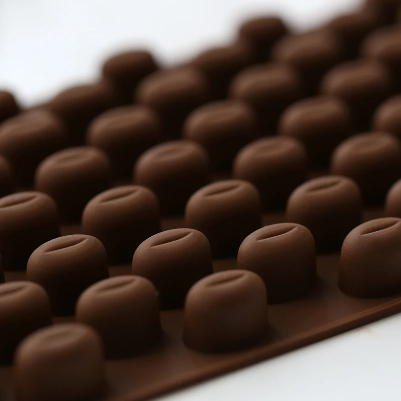 Moule à chocolat en forme de grains de café