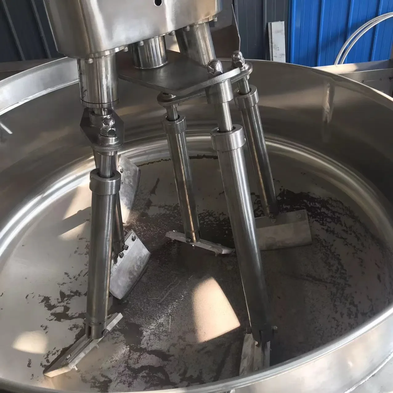 Mélangeur planétaire automatique robuste pour sauces et pâte