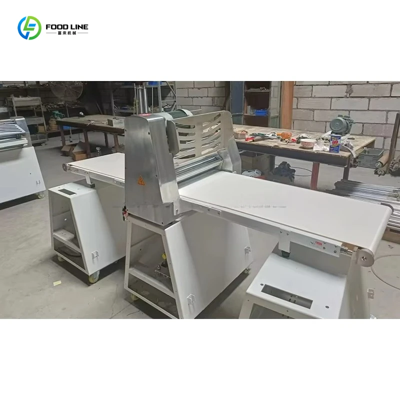 Machine automatique personnalisée pour la fabrication de pâte feuilletée