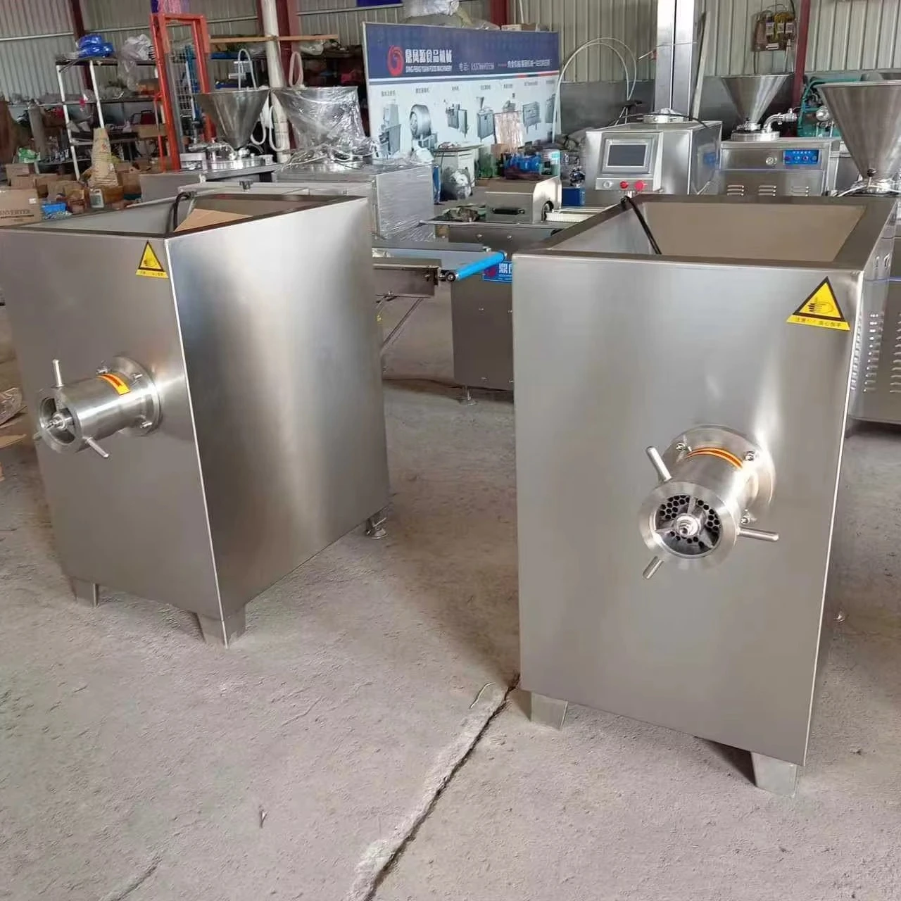 Machine à hacher la viande industrielle robuste et personnalisée
