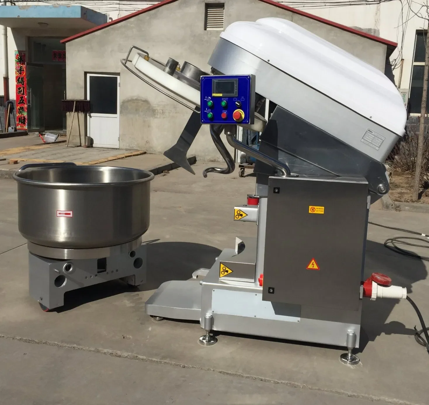 Machine de boulangerie commerciale
