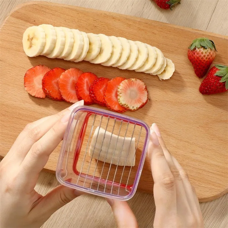Coupe-fraises - Trancheuse à fruits avec récipient - Hachoir à aliments souple professionnel - Gadget de découpe