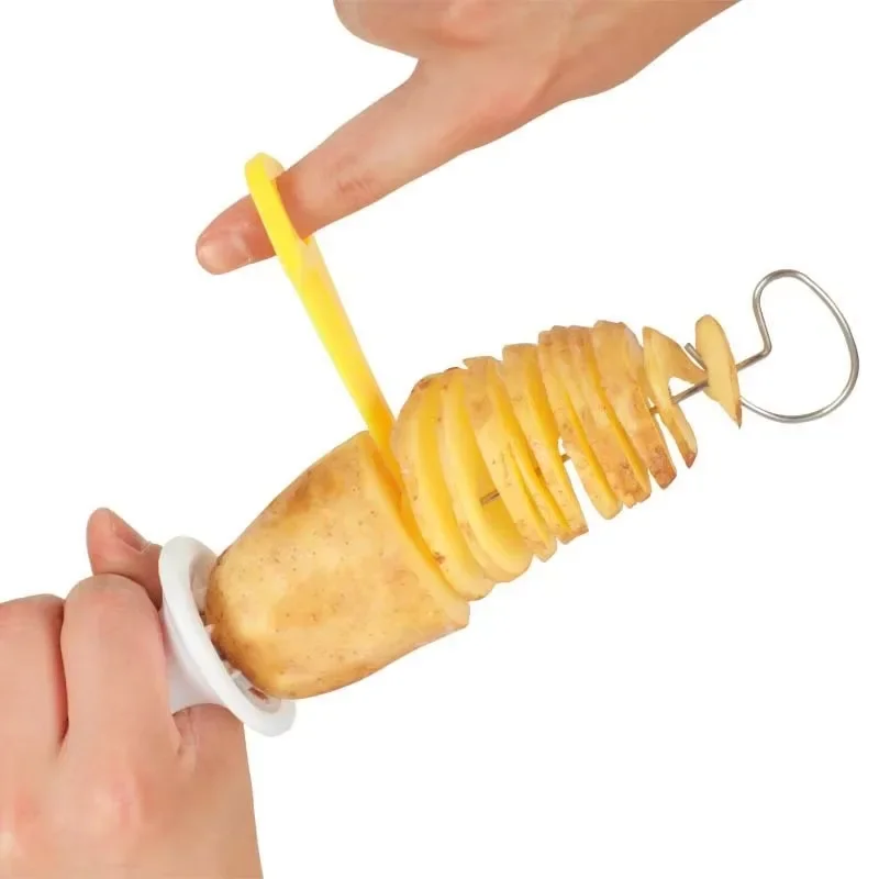 Tour de pommes de terre en spirale