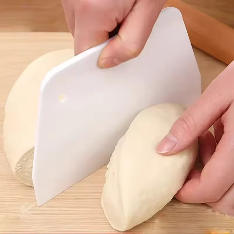 Coupe-pâte multifonctionnel et racloir à bol pour pâte à pain