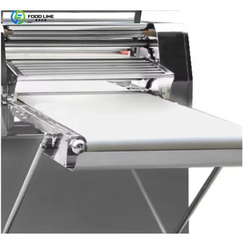 Machine à pâte feuilletée commerciale sur pied personnalisée, équipement de boulangerie
