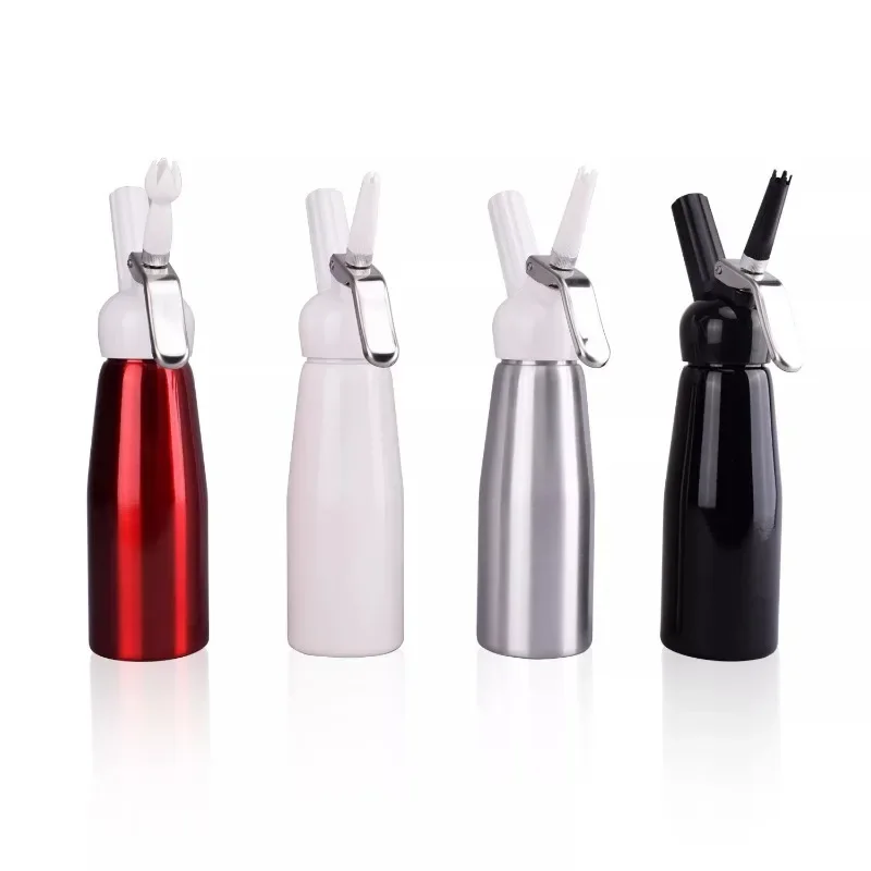 Distributeur de crème fouettée pour gâteau avec buse décorative