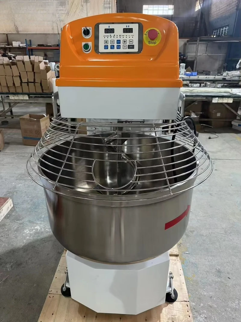 Pétrin à spirale industriel 80 130 200 260L avec panneau numérique pour pain