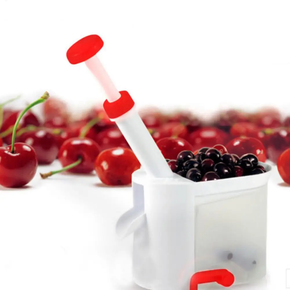 Outil de dénoyauteur de cerises