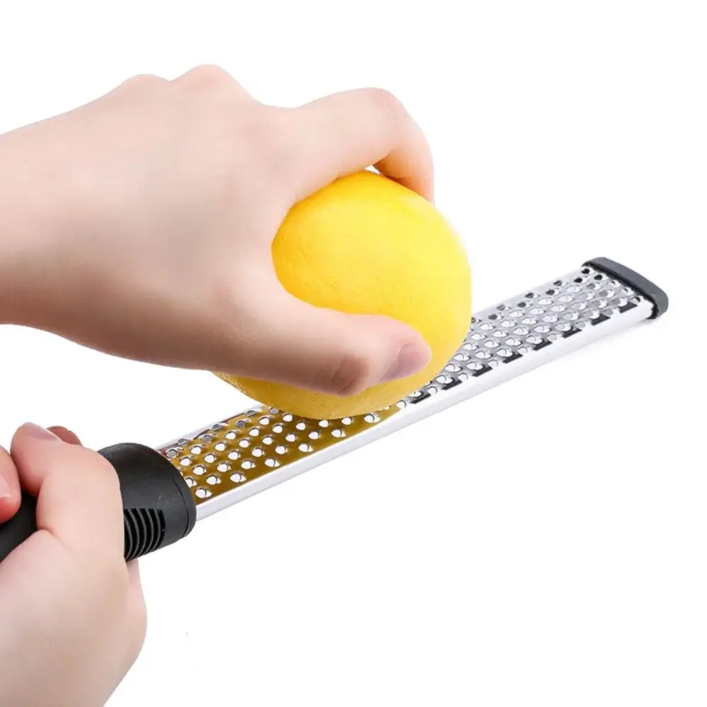 Râpe à fromage manuelle en acier inoxydable de haute qualité